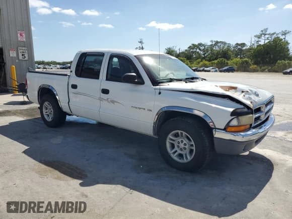 ✅ 2001 Dodge Dakota Sport • VIN: 1B7GL2AN51S192405 • Lot: 51256284. Wystawiony na Copart z przebiegiem 161 387 mil. Bezpłatny archiwum sprzedaży aukcyjnych z USA i szczegółowy raport historii pojazdu na DreamBid. Zdjęcie 4.