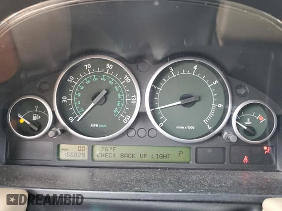 ✅ 2006 Land Rover Range Rover HSE • VIN: SALME15446A207426 • Лот: 68651595. Опубликован ранее на Copart с пробегом 166 829 миль. Бесплатный доступ к архиву аукционных продаж из США и подробный отчёт об истории автомобиля на DreamBid. Изображение 9.