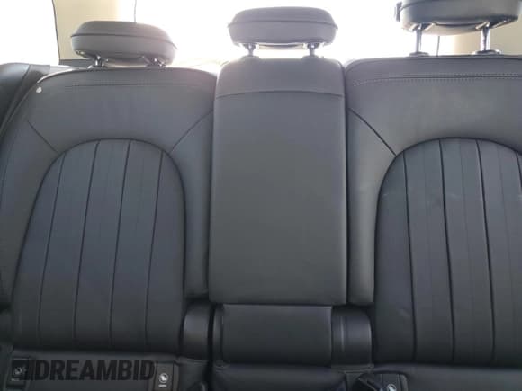 ✅ 2019 MINI Countryman Cooper S • VIN: WMZYT5C55K3G93179 • Lot: 82586985. Wystawiony na Copart z przebiegiem 53 860 mil. Bezpłatny archiwum sprzedaży aukcyjnych z USA i szczegółowy raport historii pojazdu na DreamBid. Zdjęcie 10.