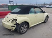 ✅ 2006 Volkswagen Beetle • VIN: 3VWRG31Y76M323800 • Lot: 41898148. Wystawiony na IAAI z przebiegiem 181 236 mil. Bezpłatny archiwum sprzedaży aukcyjnych z USA i szczegółowy raport historii pojazdu na DreamBid. Zdjęcie 4.