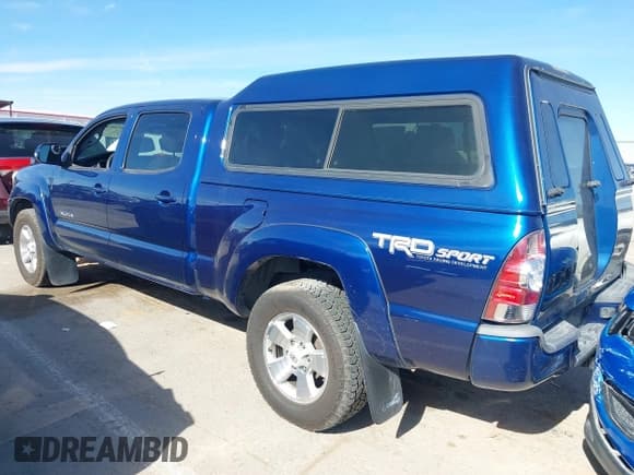 ✅ 2014 Toyota Tacoma • VIN: 5TFMU4FN8EX022956 • Lot: 43780767. Listed on IAAI with 176,152 mi. Free auction sales archive from the USA and detailed vehicle history report at DreamBid. Image 14.
