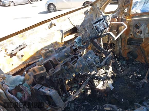 2015 Chevrolet City Express Cargo LT с VIN 3N63M0ZNXFK735065, выставлен на аукционе IAAI как лот 39604285 с пробегом Не указан миль и . История ставок и продаж доступна на DreamBid. Изображение 6.