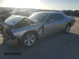 ✅ 2014 Dodge Challenger SXT • VIN: 2C3CDYAG7EH208458 • Lot: 77701784. Wystawiony na Copart z przebiegiem 119 923 mil. Bezpłatny archiwum sprzedaży aukcyjnych z USA i szczegółowy raport historii pojazdu na DreamBid. Zdjęcie 1.
