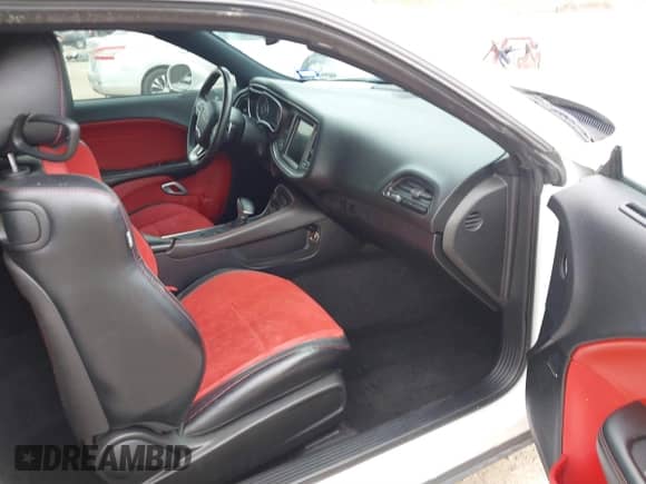 2015 Dodge Challenger R/T Plus with VIN 2C3CDZBT9FH878368, listed as a IAAI auction lot 41440807 with 85,497 mi miles and . Bid and sale history available at DreamBid. Image 5.