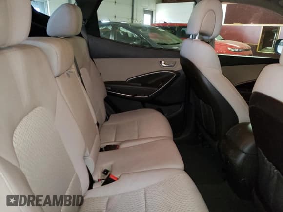 ✅ 2018 Hyundai Santa Fe 2.4L • VIN: 5XYZUDLB6JG531943 • Лот: 43722593. Опубликован ранее на Copart с пробегом 57 946 миль. Бесплатный доступ к архиву аукционных продаж из США и подробный отчёт об истории автомобиля на DreamBid. Изображение 10.