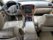 ✅ 1998 Lexus LX 470 • VIN: JT6HT00W7W0016338 • Lot: 84747095. Wystawiony na Copart z przebiegiem 219 205 mil. Bezpłatny archiwum sprzedaży aukcyjnych z USA i szczegółowy raport historii pojazdu na DreamBid. Zdjęcie 8.