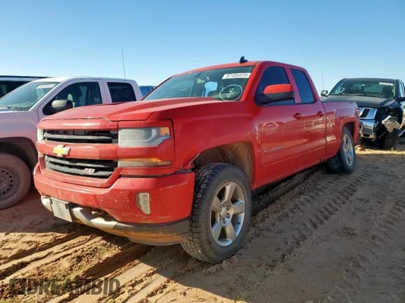 ✅ 2017 Chevrolet Silverado 1500 LT • VIN: 1GCVKREC8HZ163588 • Лот: 87455415. Опубликован ранее на Copart с пробегом 225 050 миль. Бесплатный доступ к архиву аукционных продаж из США и подробный отчёт об истории автомобиля на DreamBid. Изображение 1.