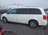 ✅ 2017 Dodge Grand Caravan SE Plus • VIN: 2C4RDGBG5HR606622 • Lot: 43661801. Wystawiony na IAAI z przebiegiem 156 157 mil. Bezpłatny archiwum sprzedaży aukcyjnych z USA i szczegółowy raport historii pojazdu na DreamBid. Zdjęcie 14.