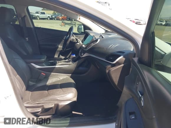 ✅ 2018 Chevrolet Volt LT • VIN: 1G1RC6S50JU157556 • Lot: 43136592. Listed on IAAI with 172,418 mi. Free auction sales archive from the USA and detailed vehicle history report at DreamBid. Image 5.