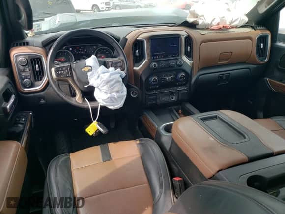 2022 Chevrolet Silverado 2500HD High Country with VIN 1GC4YREY3NF104709, listed as a Copart auction lot 65884885 with 121,818 mi miles and Salvage title. Bid and sale history available at DreamBid. Image 8.