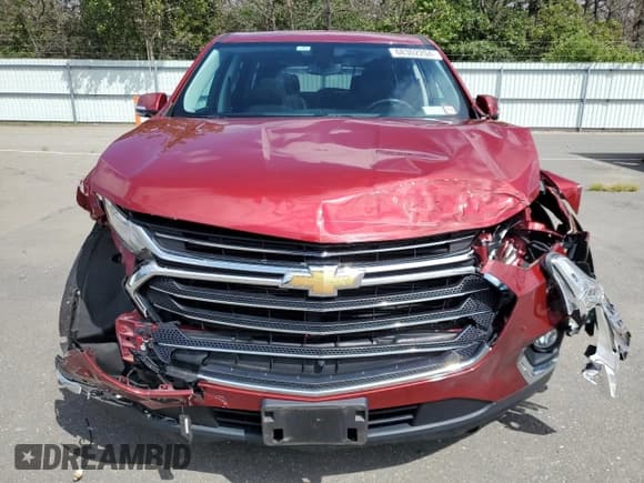 ✅ 2018 Chevrolet Traverse LT • VIN: 1GNEVHKW6JJ106706 • Lot: 68302204. Wystawiony na Copart z przebiegiem 60 121 mil. Bezpłatny archiwum sprzedaży aukcyjnych z USA i szczegółowy raport historii pojazdu na DreamBid. Zdjęcie 5.