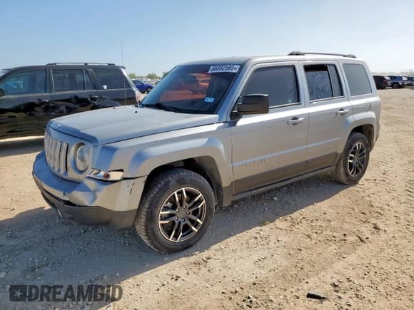 ✅ 2017 Jeep Patriot Sport SE • VIN: 1C4NJPBA6HD116051 • Lot: 66892585. Listed on Copart with 138,282 mi. Free auction sales archive from the USA and detailed vehicle history report at DreamBid. Image 1.