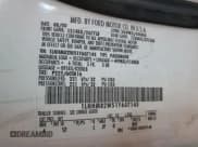 ✅ 2001 Lincoln Town Car Signature • VIN: 1LNHM82W51Y607145 • Lot: 91359645. Listed on Copart with 120,608 mi. Free auction sales archive from the USA and detailed vehicle history report at DreamBid. Image 12.