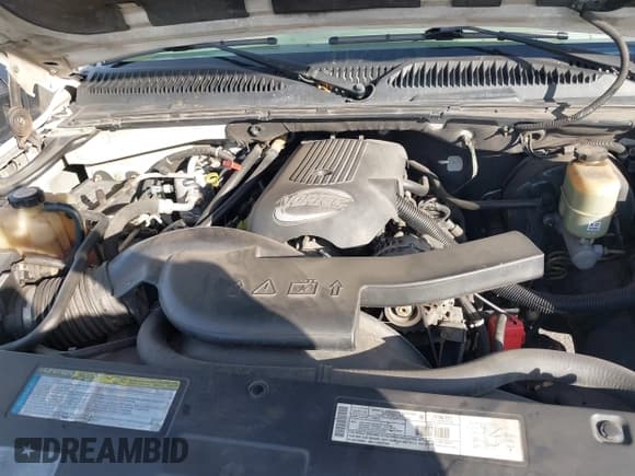 ✅ 2001 Chevrolet Suburban LS • VIN: 3GNEC16T31G213677 • Лот: 41424335. Опубликован ранее на IAAI с пробегом 255 425 миль. Бесплатный доступ к архиву аукционных продаж из США и подробный отчёт об истории автомобиля на DreamBid. Изображение 10.