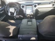 ✅ 2016 Toyota Tundra SR5 • VIN: 5TFRW5F1XGX209475 • Lot: 61967435. Listed on Copart with 70,416 mi. Free auction sales archive from the USA and detailed vehicle history report at DreamBid. Image 8.