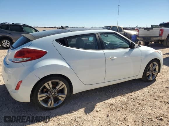 ✅ 2012 Hyundai Veloster w/Gray Int • VIN: KMHTC6AD8CU067950 • Lot: 44324865. Wystawiony na Copart z przebiegiem 168 319 mil. Bezpłatny archiwum sprzedaży aukcyjnych z USA i szczegółowy raport historii pojazdu na DreamBid. Zdjęcie 3.
