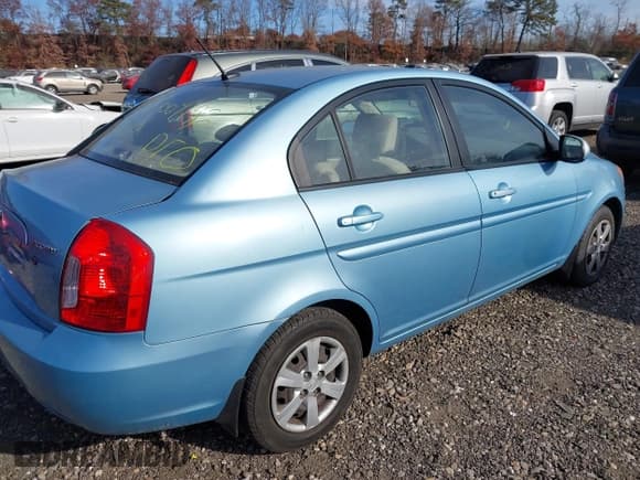 ✅ 2010 Hyundai Accent GLS • VIN: KMHCN4AC4AU502272 • Лот: 40813601. Опубликован ранее на IAAI с пробегом 181 134 миль. Бесплатный доступ к архиву аукционных продаж из США и подробный отчёт об истории автомобиля на DreamBid. Изображение 4.