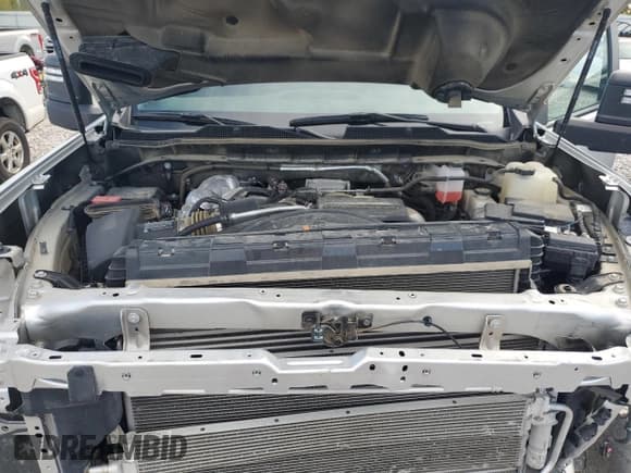 ✅ 2022 Chevrolet Silverado 2500HD LT • VIN: 2GC4YNEY5N1222583 • Лот: 84737575. Опубликован ранее на Copart с пробегом 71 645 миль. Бесплатный доступ к архиву аукционных продаж из США и подробный отчёт об истории автомобиля на DreamBid. Изображение 11.