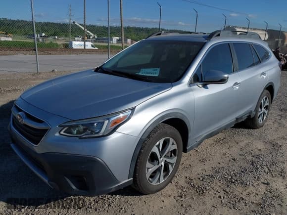 ✅ 2020 Subaru Outback Limited • VIN: 4S4BTANC6L3172251 • Lot: 42285843. Listed on IAAI with 104,262 mi. Free auction sales archive from the USA and detailed vehicle history report at DreamBid. Image 2.