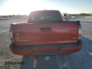 ✅ 2015 Toyota Tacoma • VIN: 3TMLU4EN9FM203763 • Lot: 92786155. Listed on Copart with 209,705 mi. Free auction sales archive from the USA and detailed vehicle history report at DreamBid. Image 6.