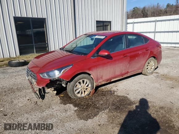 ✅ 2022 Hyundai Accent SEL • VIN: 3KPC24A6XNE176571 • Лот: 88096845. Опубликован ранее на Copart с пробегом 131 014 миль. Бесплатный доступ к архиву аукционных продаж из США и подробный отчёт об истории автомобиля на DreamBid. Изображение 1.