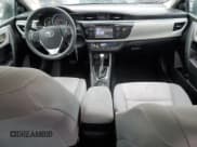 ✅ 2015 Toyota Corolla LE • VIN: 5YFBURHE7FP188015 • Лот: 92470535. Опубликован ранее на Copart с пробегом 219 932 миль. Бесплатный доступ к архиву аукционных продаж из США и подробный отчёт об истории автомобиля на DreamBid. Изображение 8.