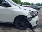 ✅ 2018 Nissan Pathfinder SL • VIN: 5N1DR2MM4JC641258 • Лот: 42828121. Опубликован ранее на IAAI с пробегом 137 987 миль. Бесплатный доступ к архиву аукционных продаж из США и подробный отчёт об истории автомобиля на DreamBid. Изображение 17.