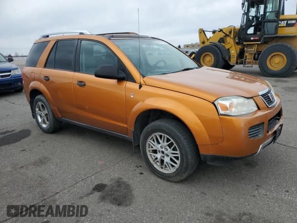 ✅ 2006 Saturn VUE • VIN: 5GZCZ33D16S815046 • Lot: 50959145. Wystawiony na Copart z przebiegiem 198 587 mil. Bezpłatny archiwum sprzedaży aukcyjnych z USA i szczegółowy raport historii pojazdu na DreamBid. Zdjęcie 4.