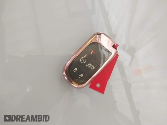 ✅ 2019 Jeep Cherokee Latitude Plus • VIN: 1C4PJLLN0KD164963 • Lot: 43320311. Listed on IAAI with 123,969 mi. Free auction sales archive from the USA and detailed vehicle history report at DreamBid. Image 11.