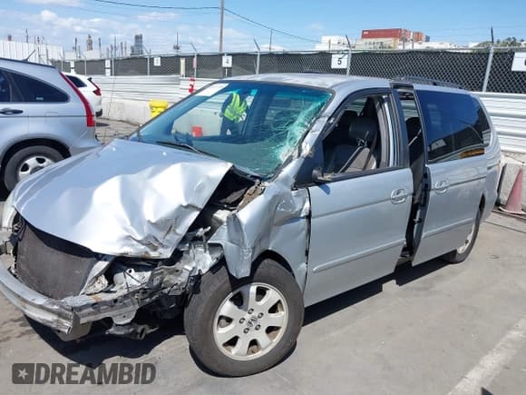 ✅ 2004 Honda Odyssey EX-L • VIN: 5FNRL18984B022178 • Lot: 41973728. Listed on IAAI with 251,294 mi. Free auction sales archive from the USA and detailed vehicle history report at DreamBid. Image 2.