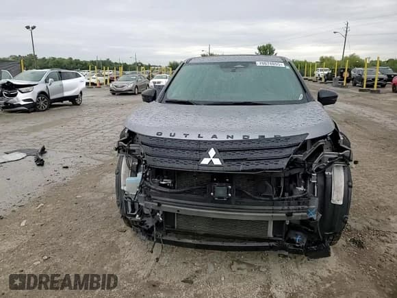 ✅ 2023 Mitsubishi Outlander SEL • VIN: JA4J4VA85PZ044148 • Lot: 70678855. Listed on Copart with 40,397 mi. Free auction sales archive from the USA and detailed vehicle history report at DreamBid. Image 14.