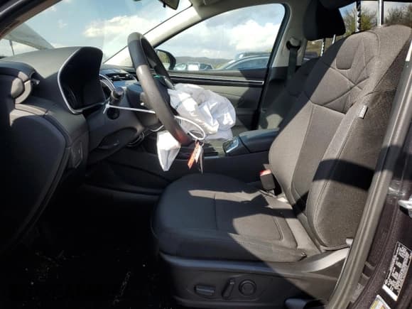 ✅ 2022 Hyundai Tucson SEL • VIN: 5NMJBCAE3NH119419 • Lot: 74312944. Wystawiony na Copart z przebiegiem 6 055 mil. Bezpłatny archiwum sprzedaży aukcyjnych z USA i szczegółowy raport historii pojazdu na DreamBid. Zdjęcie 7.