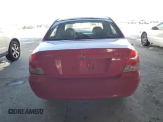 ✅ 2004 Hyundai Elantra GLS • VIN: KMHDN46D74U830103 • Lot: 81887715. Wystawiony na Copart z przebiegiem 516 005 mil. Bezpłatny archiwum sprzedaży aukcyjnych z USA i szczegółowy raport historii pojazdu na DreamBid. Zdjęcie 6.