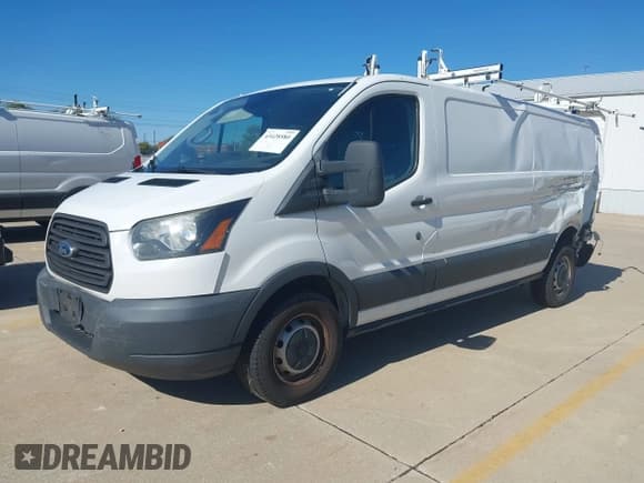 ✅ 2017 Ford Transit • VIN: 1FTYE9ZM2HKA02833 • Lot: 43428580. Wystawiony na IAAI z przebiegiem 186 760 mil. Bezpłatny archiwum sprzedaży aukcyjnych z USA i szczegółowy raport historii pojazdu na DreamBid. Zdjęcie 19.