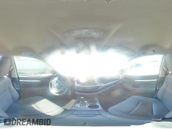 ✅ 2019 Toyota Highlander LE • VIN: 5TDZARFH7KS053994 • Лот: 69196865. Опубликован ранее на Copart с пробегом 93 803 миль. Бесплатный доступ к архиву аукционных продаж из США и подробный отчёт об истории автомобиля на DreamBid. Изображение 16.