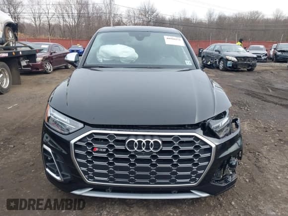 ✅ 2024 Audi SQ5 Sportback Premium Plus • VIN: WA124AFY6R2104522 • Lot: 40980151. Listed on IAAI with 2,429 mi. Free auction sales archive from the USA and detailed vehicle history report at DreamBid. Image 12.