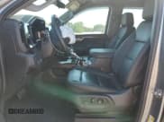 ✅ 2024 Chevrolet Silverado 1500 RST • VIN: 1GCUDEED9RZ261862 • Лот: 71526025. Опубликован ранее на Copart с пробегом 13 692 миль. Бесплатный доступ к архиву аукционных продаж из США и подробный отчёт об истории автомобиля на DreamBid. Изображение 7.