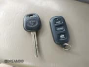 ✅ 2004 Toyota Camry LE • VIN: 4T1BE32K84U916090 • Lot: 42676608. Wystawiony na IAAI z przebiegiem 110 150 mil. Bezpłatny archiwum sprzedaży aukcyjnych z USA i szczegółowy raport historii pojazdu na DreamBid. Zdjęcie 11.