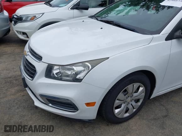 ✅ 2016 Chevrolet Cruze LS • VIN: 1G1PB5SGXG7173440 • Lot: 42995735. Listed on IAAI with 122,550 mi. Free auction sales archive from the USA and detailed vehicle history report at DreamBid. Image 6.