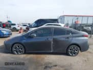 ✅ 2020 Toyota Prius LE • VIN: JTDKARFU1L3111325 • Lot: 43758862. Wystawiony na IAAI z przebiegiem 44 007 mil. Bezpłatny archiwum sprzedaży aukcyjnych z USA i szczegółowy raport historii pojazdu na DreamBid. Zdjęcie 14.