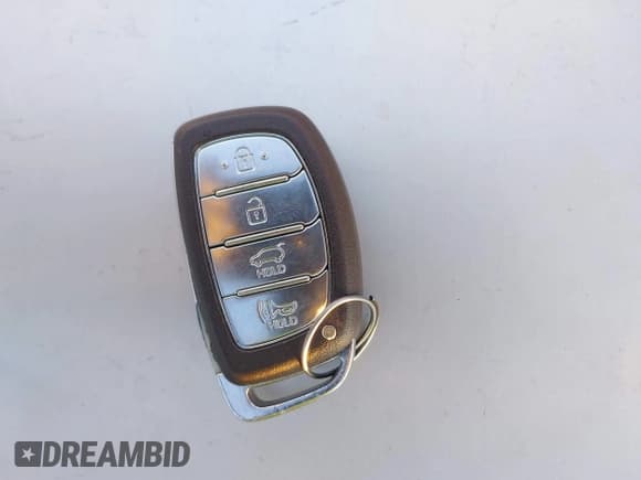 ✅ 2019 Hyundai Ioniq Blue • VIN: KMHC65LC0KU165343 • Lot: 41425456. Wystawiony na IAAI z przebiegiem 200 068 mil. Bezpłatny archiwum sprzedaży aukcyjnych z USA i szczegółowy raport historii pojazdu na DreamBid. Zdjęcie 11.