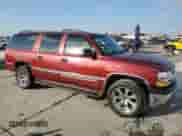 2002 Chevrolet Suburban LT z VIN 1GNEC16ZX2J211803, wystawiony jako Copart lot #78825824 z przebiegiem 267 175 mil mil oraz Czysty tytuł • Clean title. Historia ofert i sprzedaży dostępna na DreamBid. Obrazek 4.