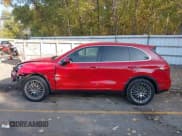 ✅ 2014 Porsche Cayenne Diesel • VIN: WP1AF2A2XELA39455 • Lot: 43446619. Wystawiony na IAAI z przebiegiem 110 000 mil. Bezpłatny archiwum sprzedaży aukcyjnych z USA i szczegółowy raport historii pojazdu na DreamBid. Zdjęcie 14.