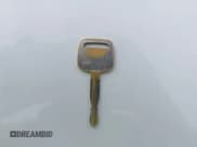 ✅ 1996 Toyota Tacoma • VIN: 4TAWN72N6TZ206531 • Lot: 42915598. Wystawiony na IAAI z przebiegiem 261 050 mil. Bezpłatny archiwum sprzedaży aukcyjnych z USA i szczegółowy raport historii pojazdu na DreamBid. Zdjęcie 11.