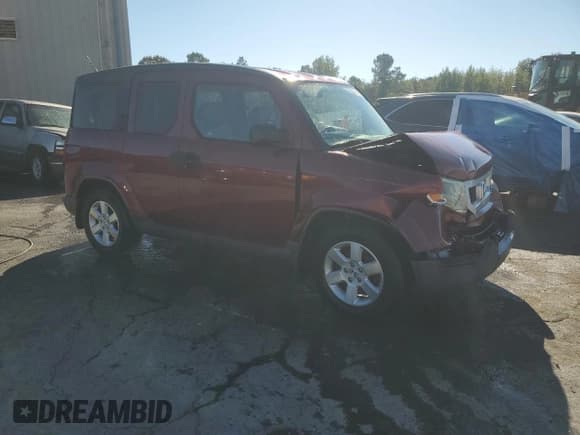 ✅ 2010 Honda Element EX • VIN: 5J6YH2H78AL006700 • Lot: 84287435. Listed on Copart with 135,240 mi. Free auction sales archive from the USA and detailed vehicle history report at DreamBid. Image 4.