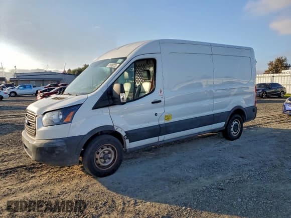 ✅ 2019 Ford Transit • VIN: 1FTYE2CM7KKB69437 • Lot: 93989735. Listed on Copart with 78,686 mi. Free auction sales archive from the USA and detailed vehicle history report at DreamBid. Image 1.