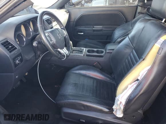 ✅ 2013 Dodge Challenger SXT Plus • VIN: 2C3CDYAG8DH510873 • Lot: 77626334. Wystawiony na Copart z przebiegiem 156 630 mil. Bezpłatny archiwum sprzedaży aukcyjnych z USA i szczegółowy raport historii pojazdu na DreamBid. Zdjęcie 7.