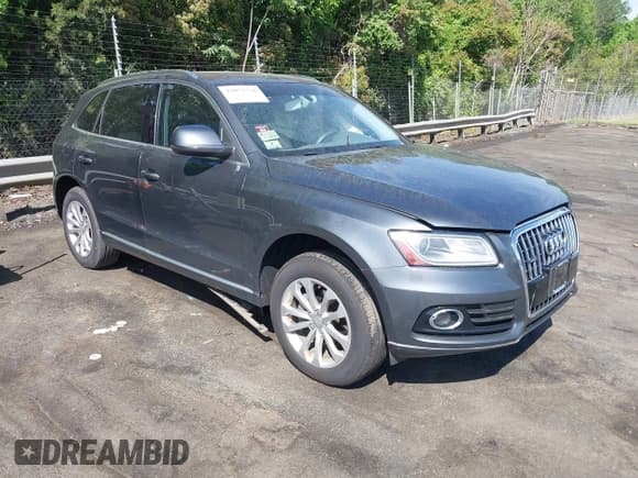 ✅ 2015 Audi Q5 Premium Plus • VIN: WA1LFAFP4FA005852 • Lot: 42073338. Wystawiony na IAAI z przebiegiem 132 751 mil. Bezpłatny archiwum sprzedaży aukcyjnych z USA i szczegółowy raport historii pojazdu na DreamBid. Zdjęcie 1.