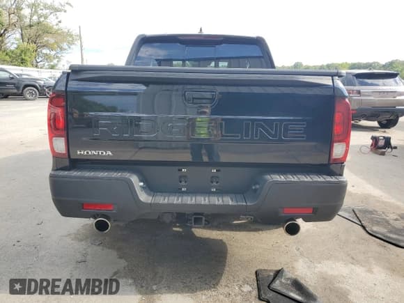 ✅ 2024 Honda Ridgeline RTL • VIN: 5FPYK3F5XRB002474 • Lot: 70501295. Listed on Copart with 14,976 mi. Free auction sales archive from the USA and detailed vehicle history report at DreamBid. Image 6.