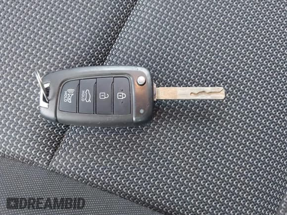 ✅ 2019 Hyundai Accent SEL • VIN: 3KPC24A3XKE087150 • Лот: 43441170. Опубликован ранее на IAAI с пробегом 86 163 миль. Бесплатный доступ к архиву аукционных продаж из США и подробный отчёт об истории автомобиля на DreamBid. Изображение 11.